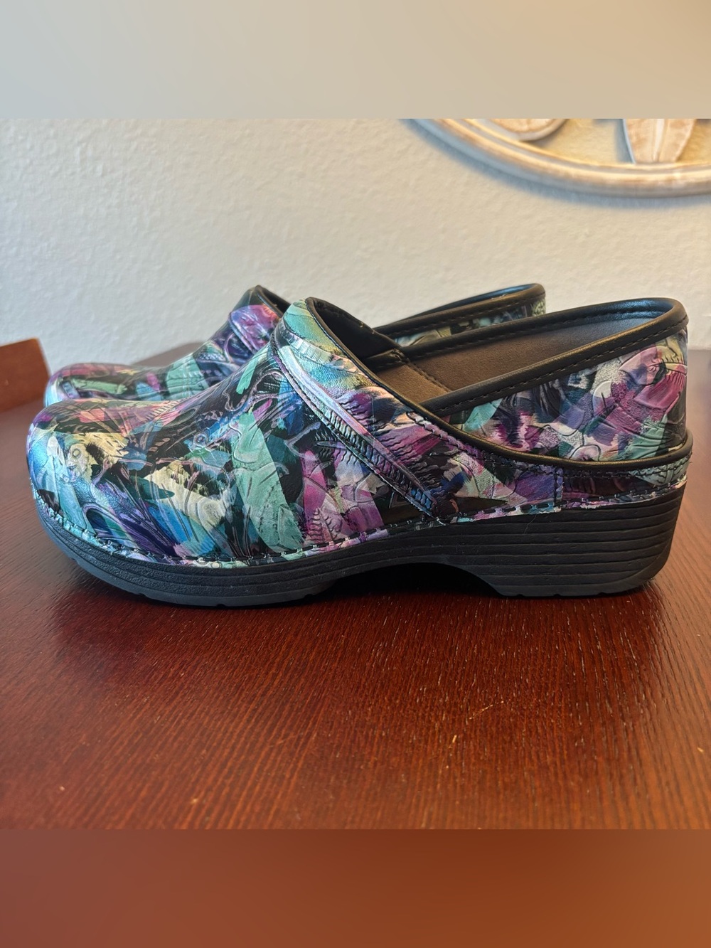 Dansko LT Pro Watercolor Professional Clogs Size 40 US 9.5-10 Medical Nursing